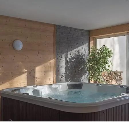 Chalet Les Chalets De L'alpe