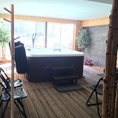 Les Chalets De L'alpe Les Gets