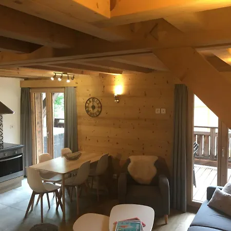 Les Chalets De L'alpe *