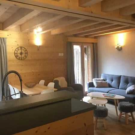 Les Chalets De L'alpe